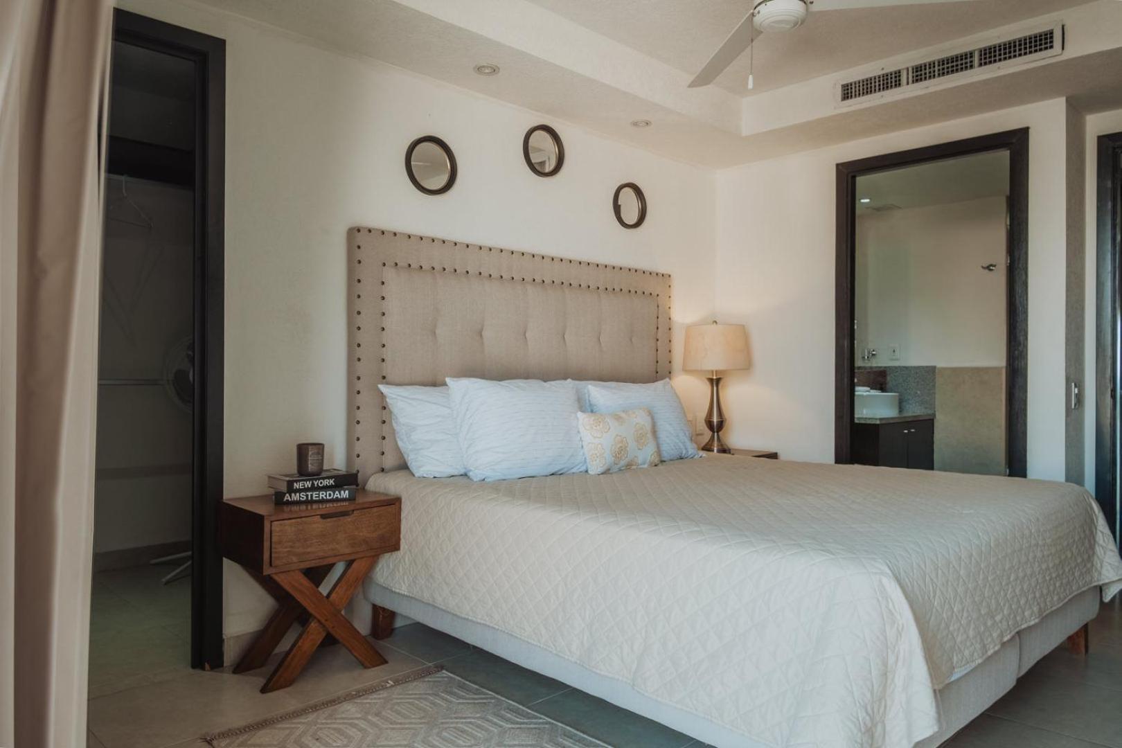 Grand Venetian Beachfront Condos Puerto Vallarta Bagian luar foto