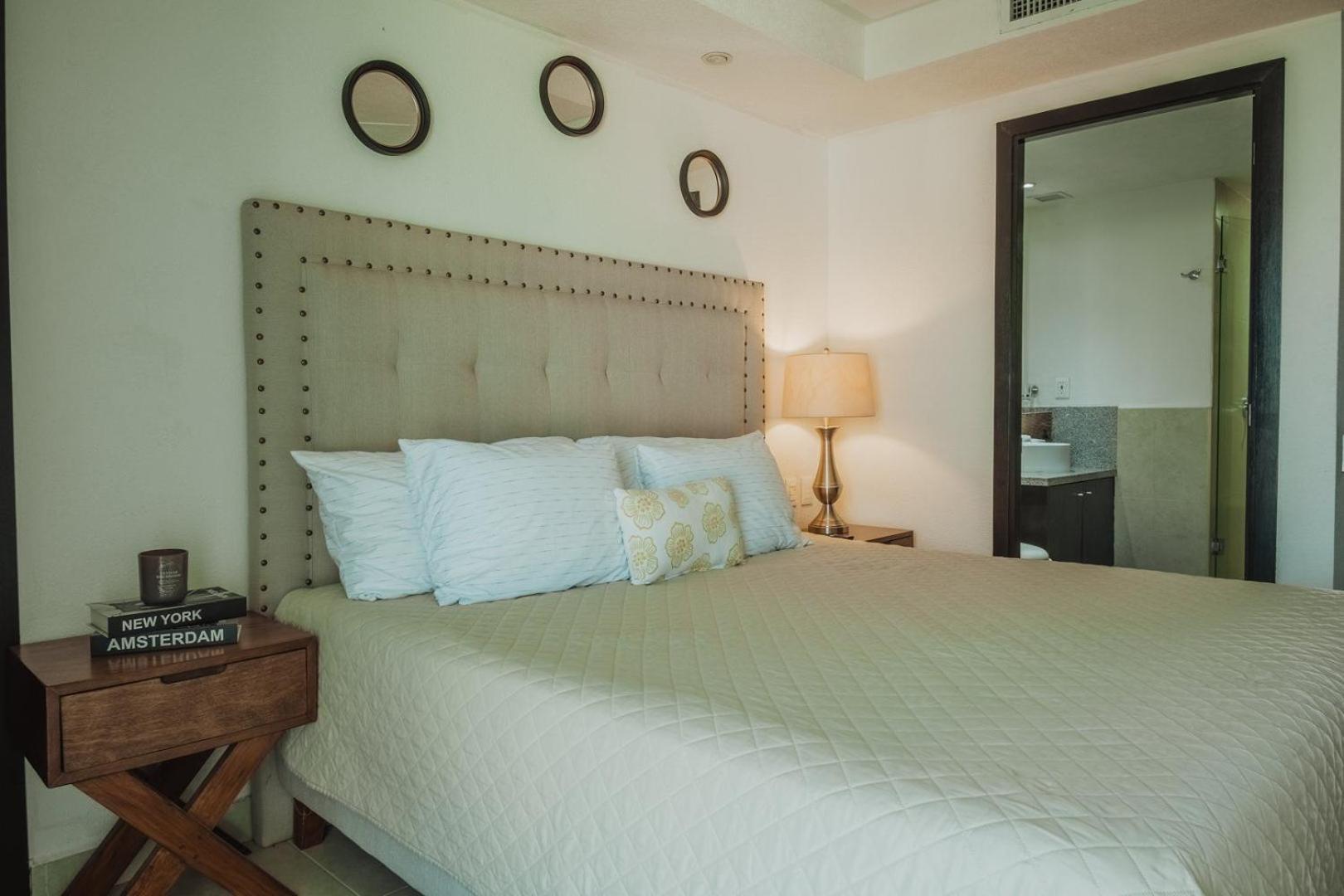 Grand Venetian Beachfront Condos Puerto Vallarta Bagian luar foto