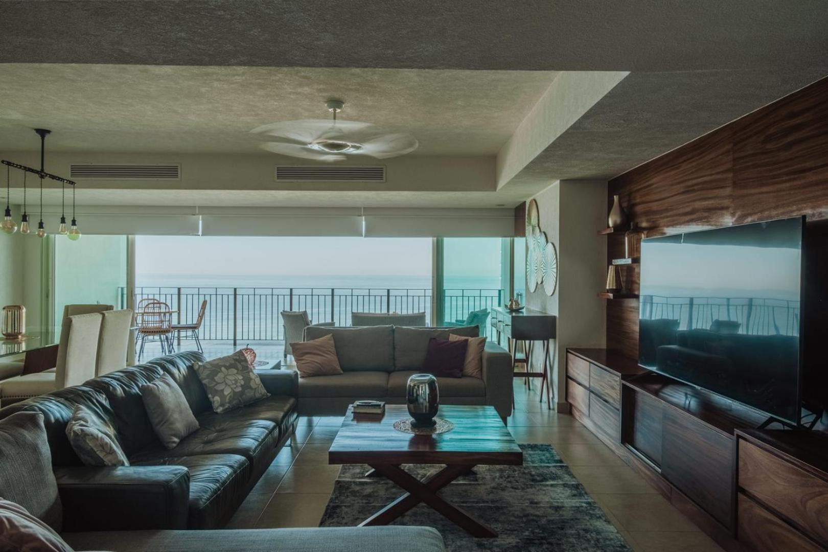 Grand Venetian Beachfront Condos Puerto Vallarta Bagian luar foto